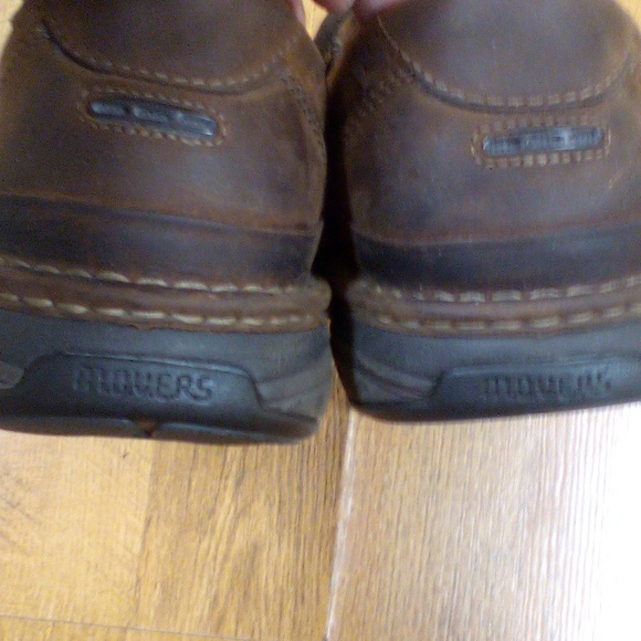 Like New Men's Clarks Active Air - Picture 5 of 8